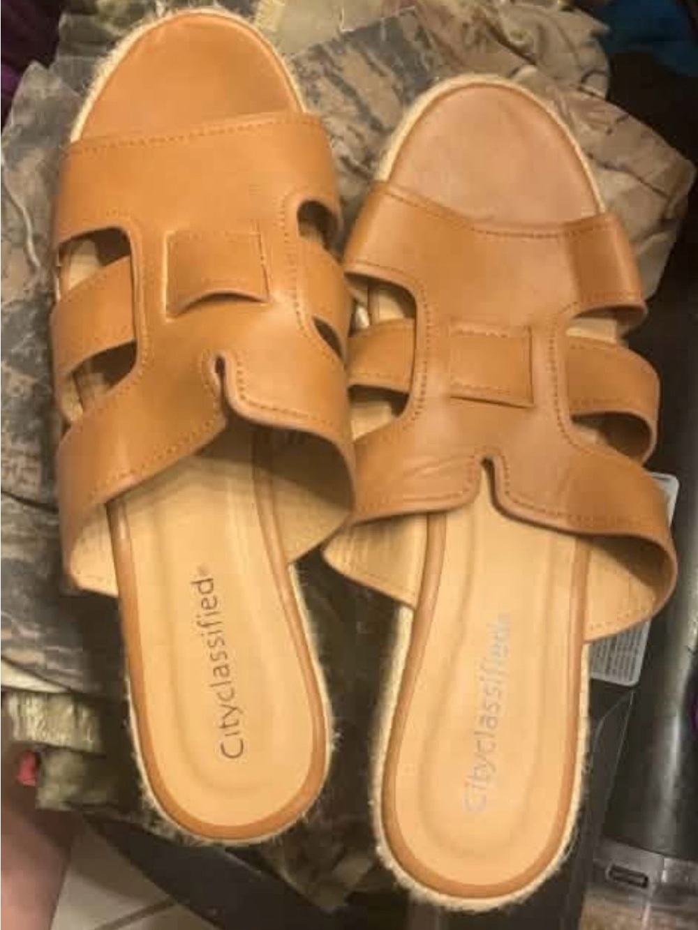 Cityclassified Tan Cutout Slide Mules